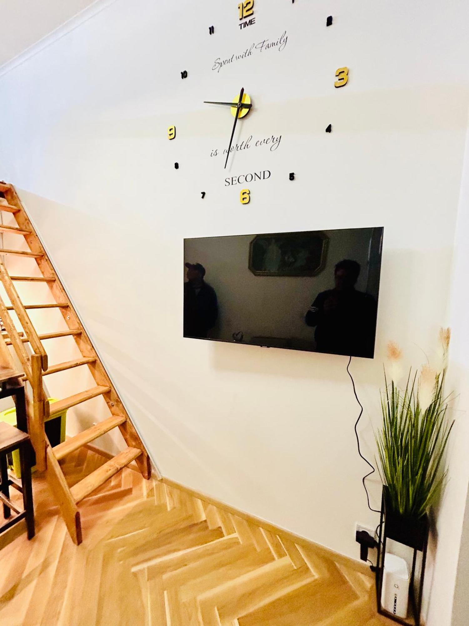 Cozy Design Homestay With Terrace Prag Eksteriør billede
